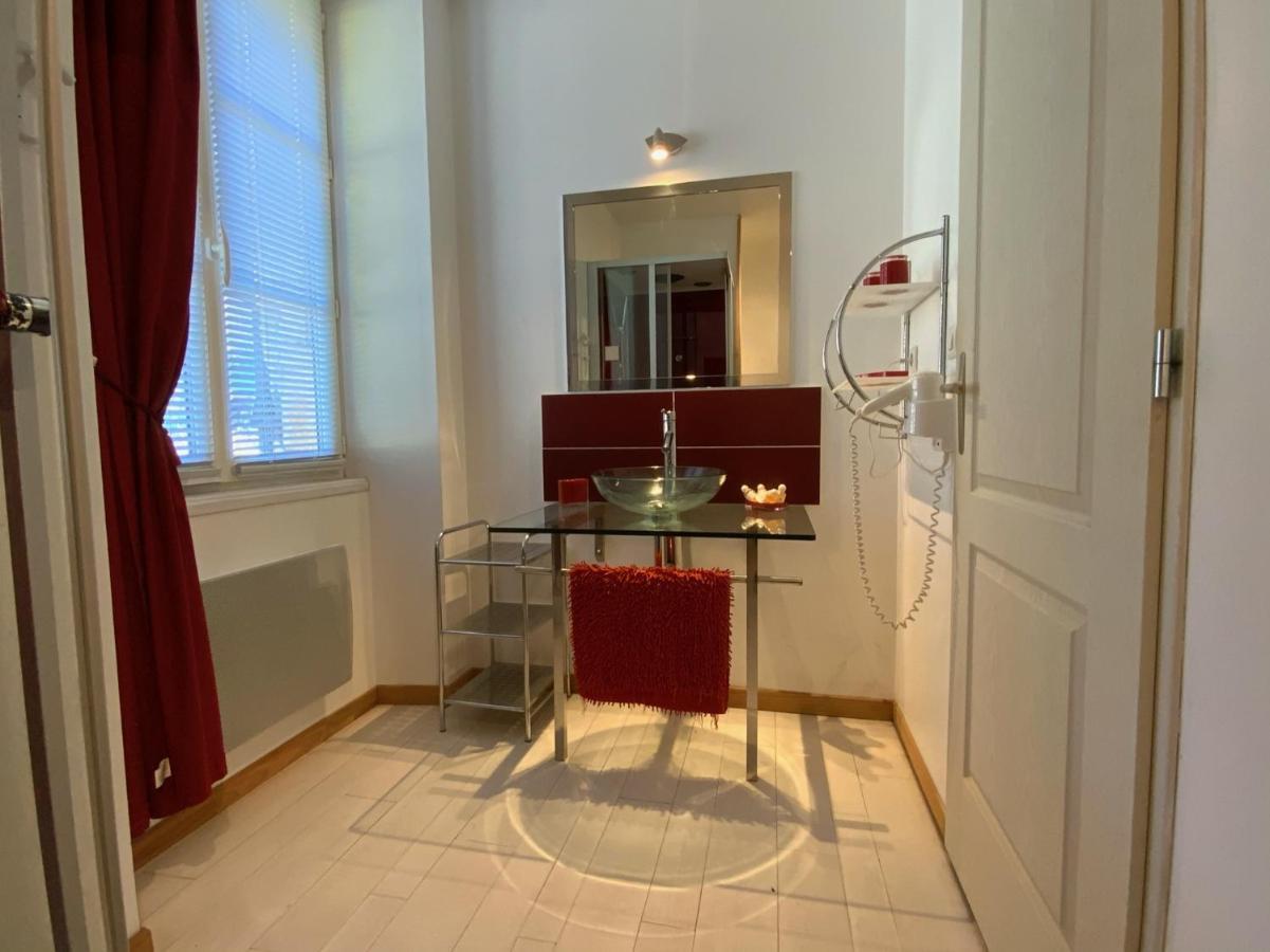 Отель Moulin De L'Hoste Larzac Экстерьер фото