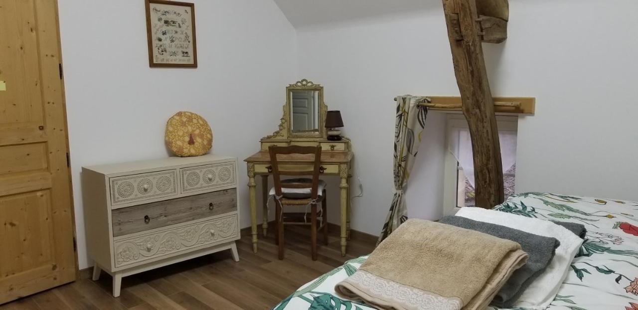 Отель Moulin De L'Hoste Larzac Экстерьер фото